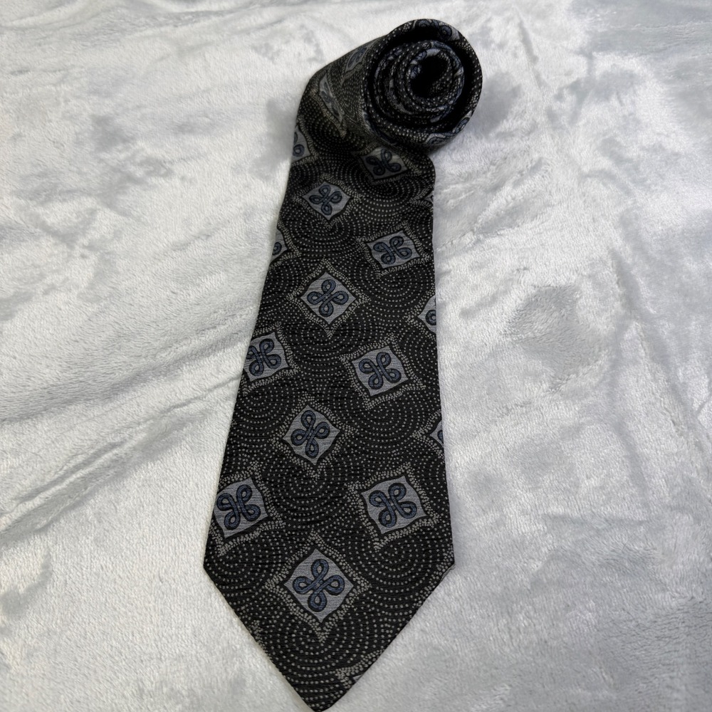 Giorgio Armani Necktie Mens OS Black Blue Geometric Silk Made In Italy Cravatte
